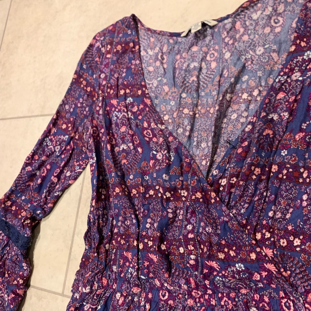 AE romper - Picture 3 of 3
